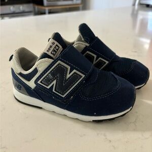 Kid New Balance 574 sneakers